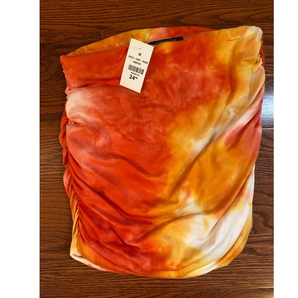 Mini skirt - Picture 1 of 2